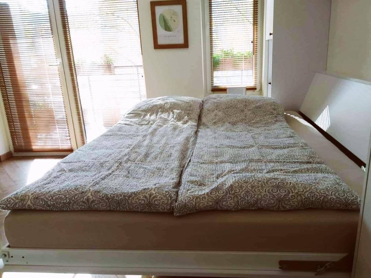 Lovely Oldtown Apartment Клайпеда Екстериор снимка